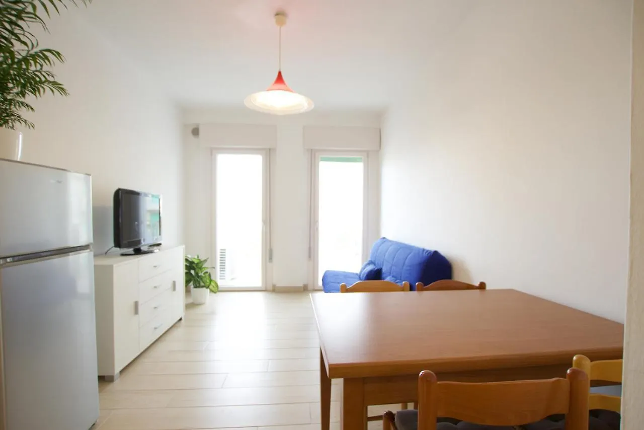 Sunny - Home Immobiliare Jesolo 0*, ليدو دي يسولو